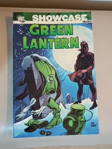Showcase presents green - presents,