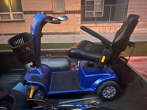 Golden blue wheeled mobility - golden,