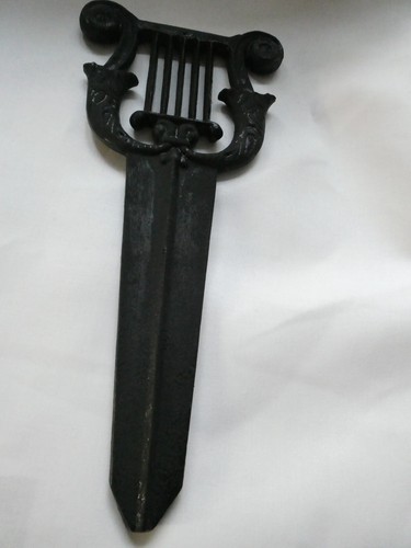 Antique georgian cast iron - antique,