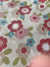 Ivory with Multicoloured Daisy