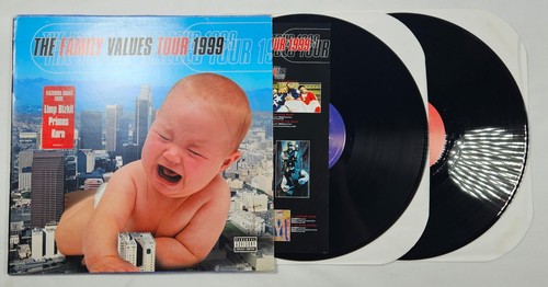 The family values - family, tour