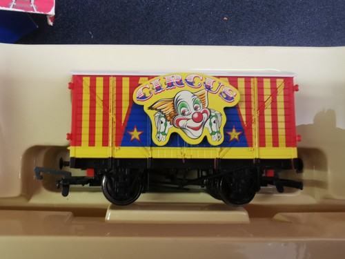 Hornby r9208 circus van - hornby,