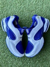 Reebok Pump 2.0 Runners - Size