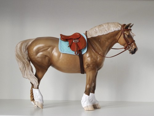 Handmade leather horse - handmade,