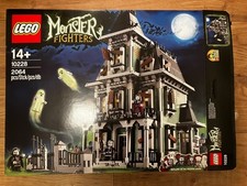 LEGO Monster Fighters Haunted House (10228) Halloween rare vintage 