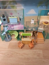 Lil Bratz Beach Bash Party House & Doll & Accessories (Original Box) Rare.