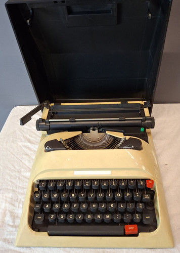 Vintage olivetti lettera - vintage,