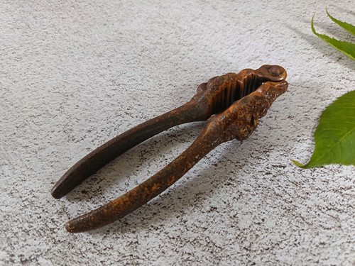 Antique late victorian cast - antique,