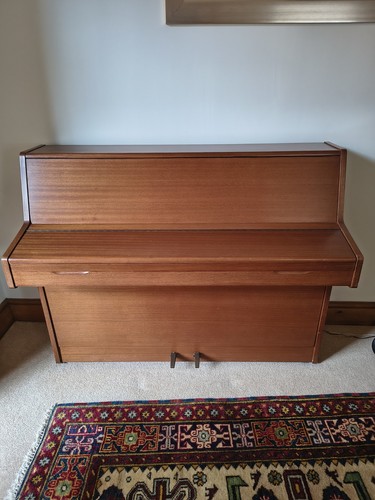 Barratt and robinson upright - and,