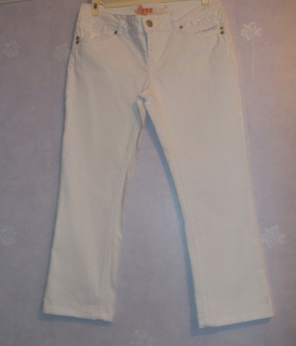 Yes white crop jeans - yes,