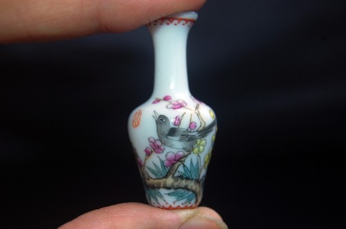 Hand painted small porcelain - hand,