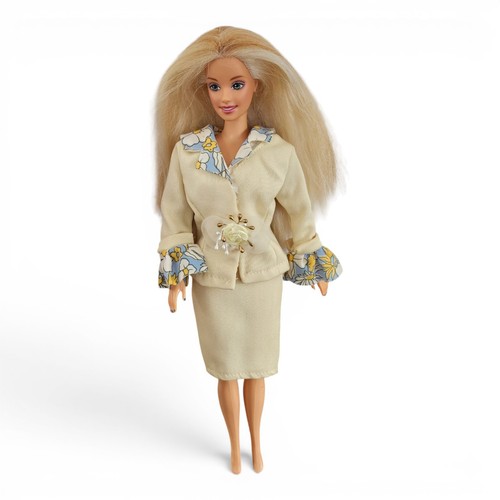 Mattel barbie doll discover - doll,
