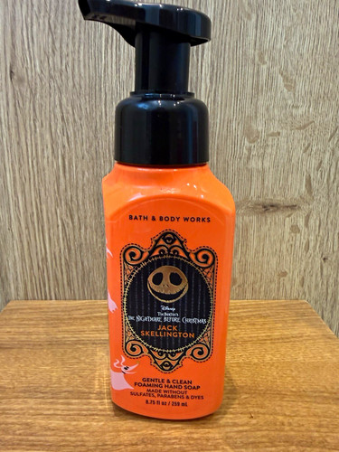 Bath body works - &,