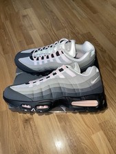 Nike Air Max 95’s Pink Foam