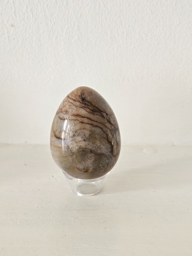 Small mineral specimen - small,,