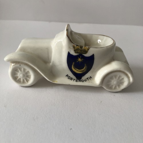 Portsmouth crested china - crested,