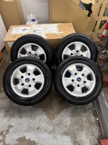Genuine silver ford - 16",