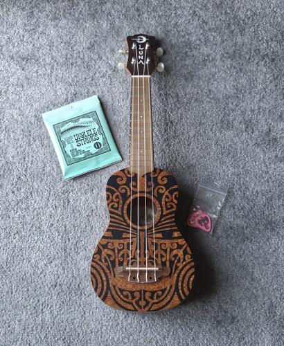 Luna ukulele tribal design - luna,