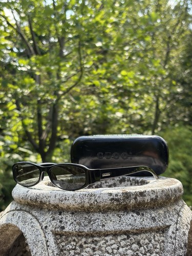 Vintage gucci 2500 black - gg,