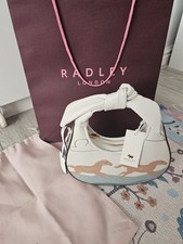Radley Royal Ascot Equestrian