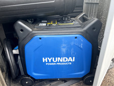 Petrol Inverter Generator 6.6 kW Remote Start, Quiet Portable Suitcase 