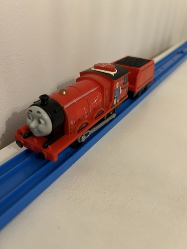 Trackmaster tomy talking - talking, james