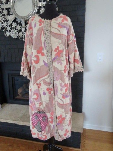Magnolia pearl rainbow vision - magnolia,