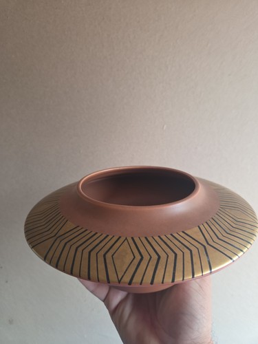 Crown devon memphis vase - ,