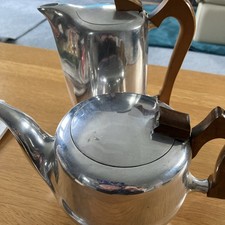 VINTAGE ART DECO ALUMINIUM PICQUOT WARE TEAPOT and WATER COFFEE POT . 2 items 