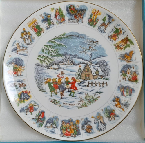 Vintage boxed coalport - coalport, 9"