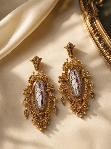 Victorian revival antique - revival,