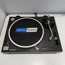 Technics SL-1210MK2 Turntable