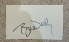 TYNE DALY SIGNED INDEX CARD