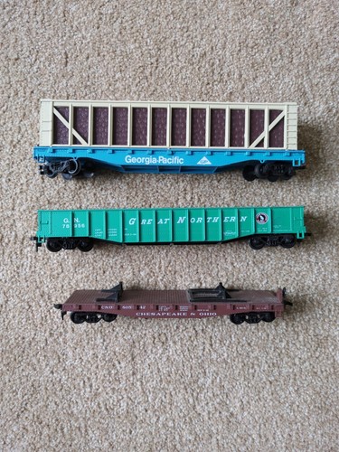 Bachmann scale freight cars - bachmann,