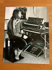 B & W photo of Benny Andersson
