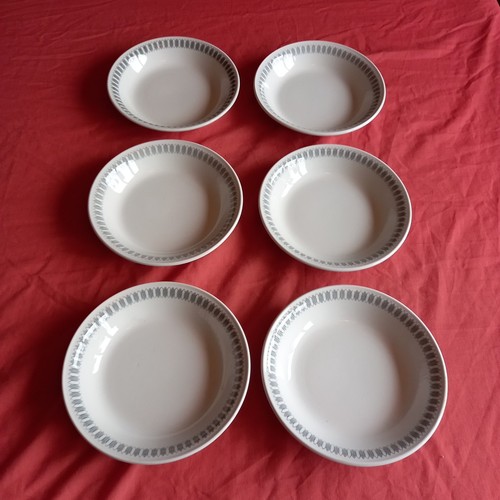 Six royal doulton 1960s hotel - six,