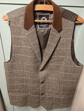Marc Darcy Brown tweed Waistcoat Size 44R Velvet Collar