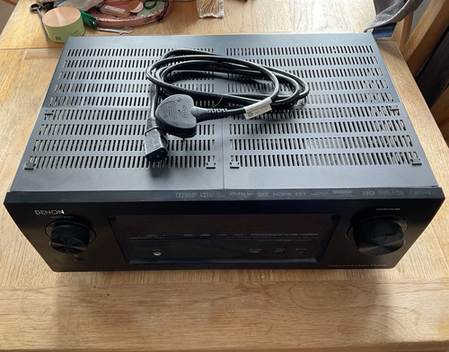 Denon avr x2000 a v - 7.1, a/v