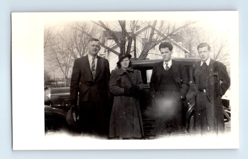 Old vintage photo - photo, quartet
