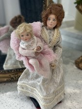 Dolls House Figure Artisan Sue Coupe Mum Holding Baby 1.12 Scale Miniature