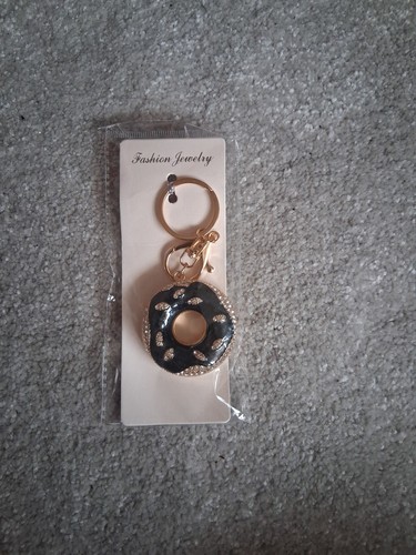 Donuts key chain - donuts,