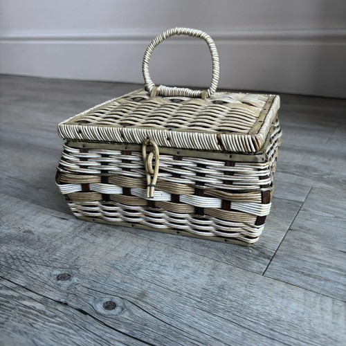 Vintage 1950s woven sewing - woven, box