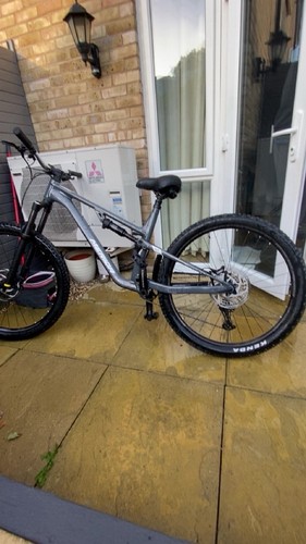 Mountain bike full - mountain, suspension