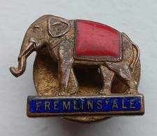 Vintage fremlins ale enamel - fremlins,