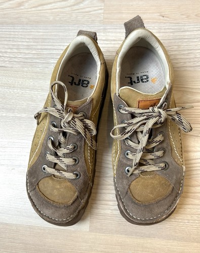 The art company skyline brown - the,