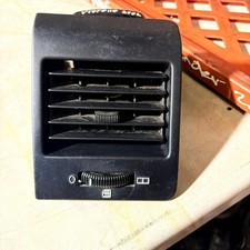 MERCEDES VITO 1996-03 DASH AIR VENT  O/S/R OFFSIDE FRONT - A 638 831 07 60