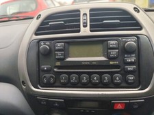 TOYOTA RAV4 3 door 2000-2005 CD HEAD UNIT