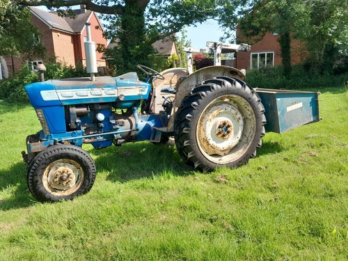 Ford 4000 classic tractor - 4000,