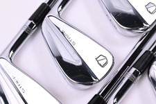 Wilson Staff Model Blade 2024