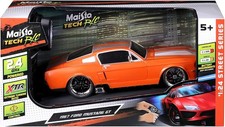 1:24 Scale MAISTO 1967 Ford